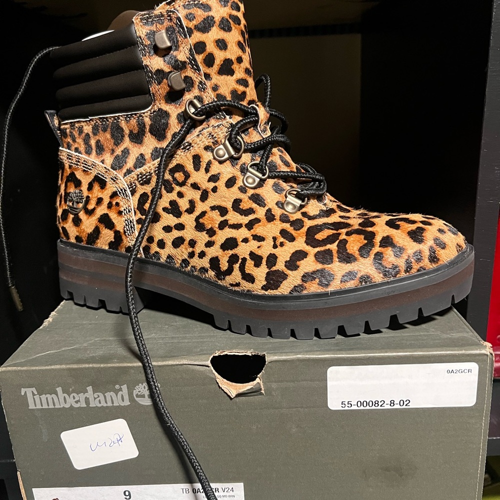 Timberland Women's Leopard Print Hiker Boot - Brown